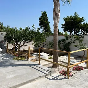 https://appartamento-lo-stagnone.sicilyhotelsitaly.net